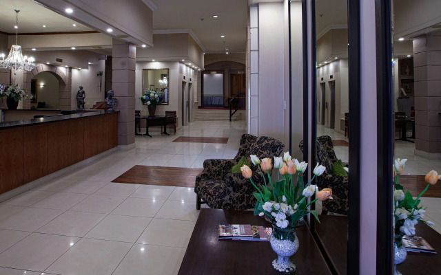 Apollo Hotel
