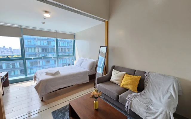 One Uptown Residence