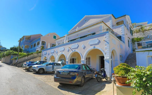 Theophilos 2 in