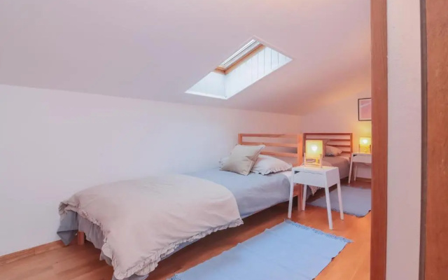 Cosy attic Apartment
