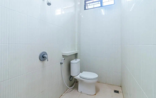 OYO 1448 Mangga Dua Guest House