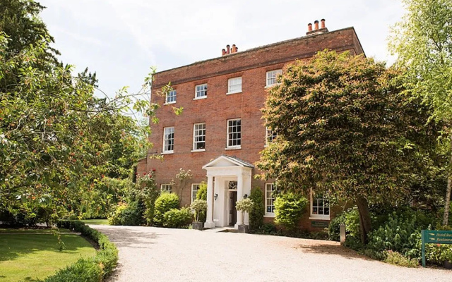 Mulberry House