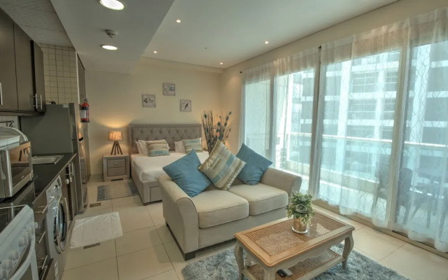 Royal Oceanic by Deluxe Holdiay Homes