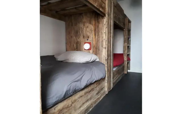 Ty Glyndwr Bunkhouse Bar and Cafe - Hostel