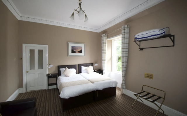Creag Mhor Lodge