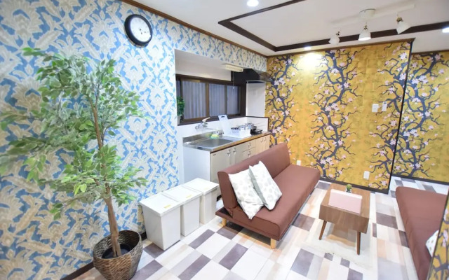 Tsuruhashi House