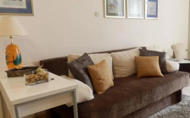 Plaza Apartments
