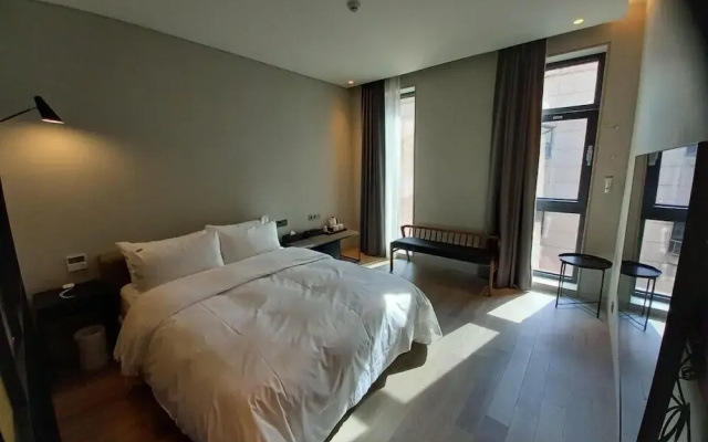 Hotel Libre