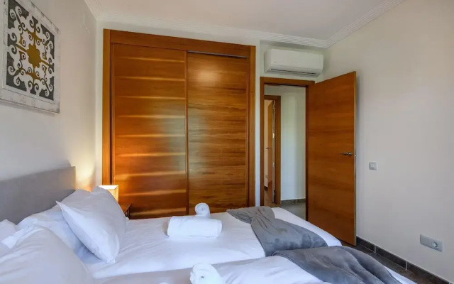 Apartment for 6 in Isla Canela