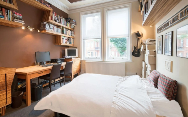 Heart of Hampstead Retreat