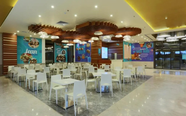 Centrum Hotel by Brijwasi