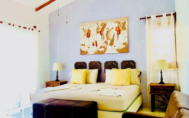 30 Pax 3 Connected Pool Villas