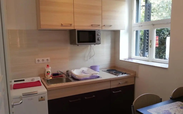 Apartment Melody