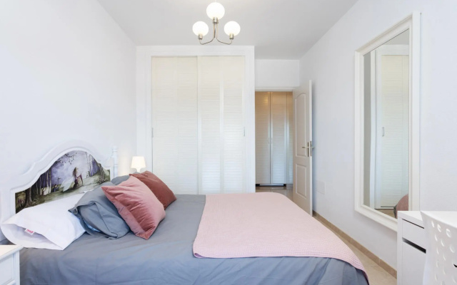 Home2Book Sea Front Duplex Terrace Pool +Wifi