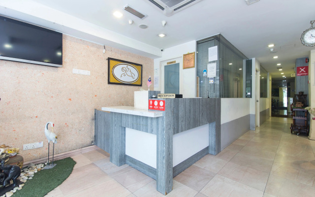 OYO 124 Hotel Seniman Sentul (Sanitized Stay)