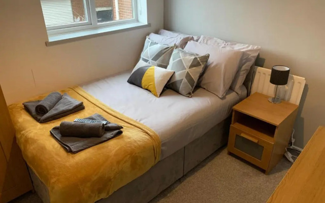 Wharncliffe House - Workstays Company UK
