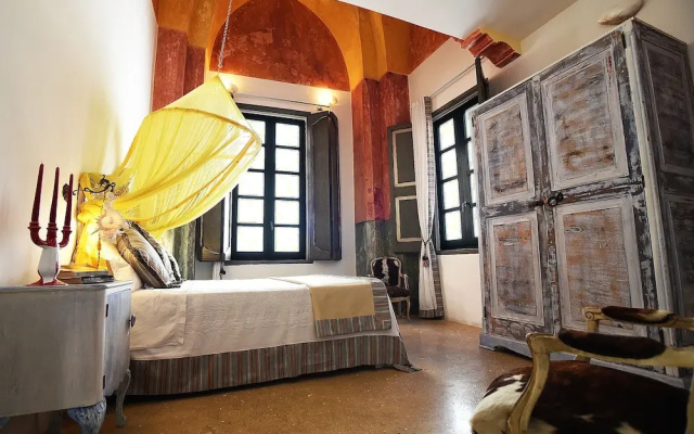 Salapolis Luxury Apartments