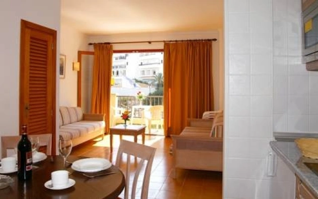 Apartamentos Playa Marina
