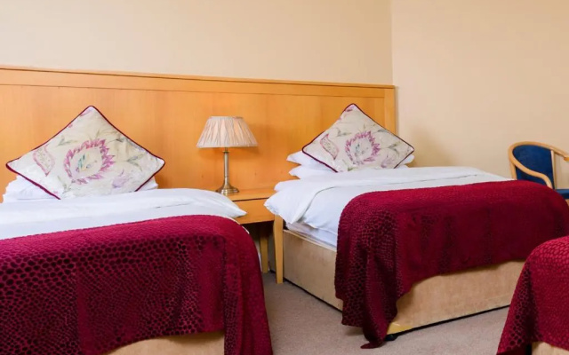 Dingle Bay Hotel