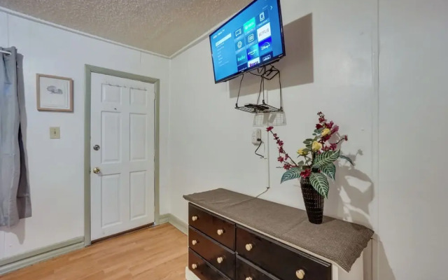 Pet-friendly Loveland Studio Near Boyd Lake!