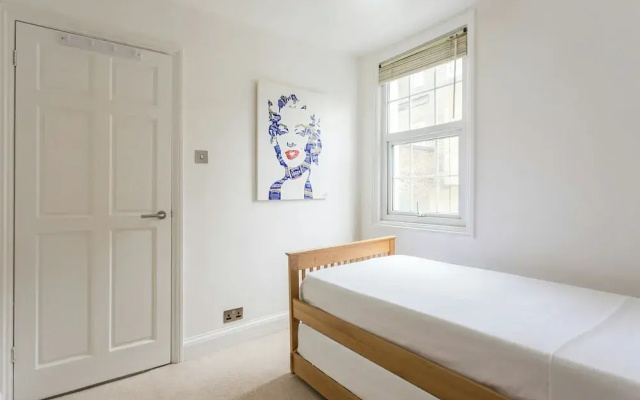 Boston Place II by onefinestay