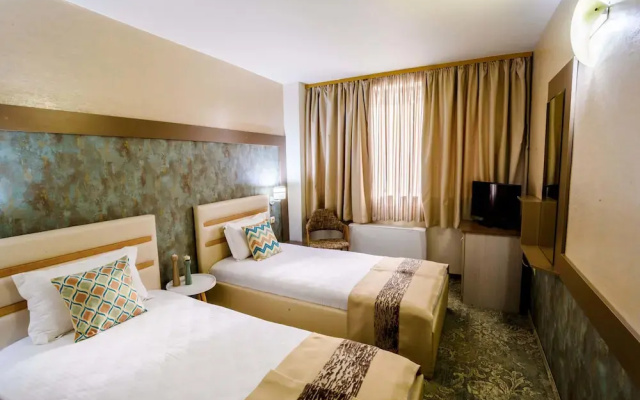 Hotel Rostow