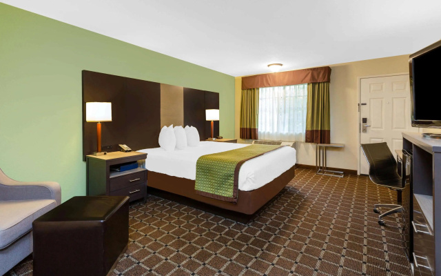Travelodge by Wyndham Angels Camp CA