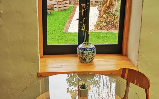 The Cabrio House- Unique CITY CENTER loft with Garden