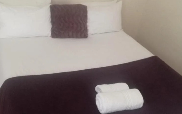 Mo-nize Villa Guesthouse