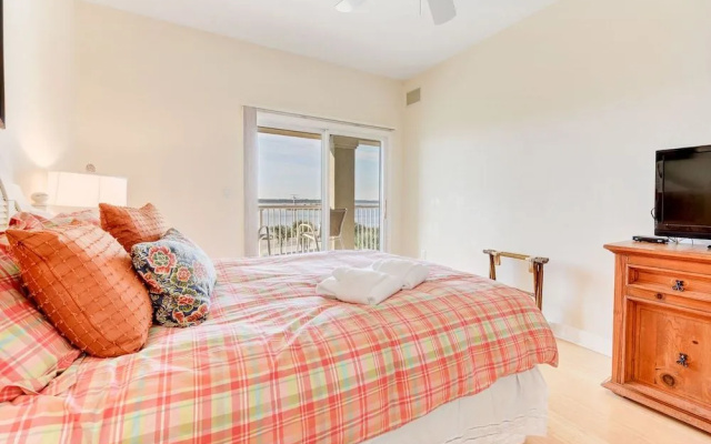 Bella Mar 202 by Distinctive Beach Rentals