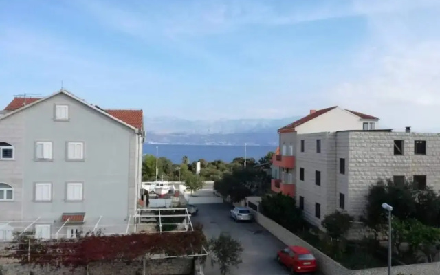 Apartment Roksy - Two-bedroom Apartment With Terrace and Sea View