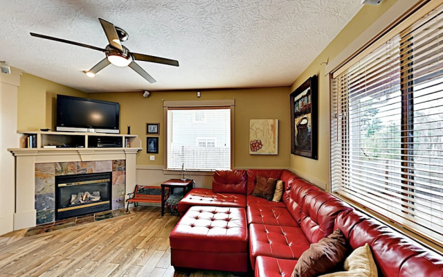 Posh - 3 Br Home