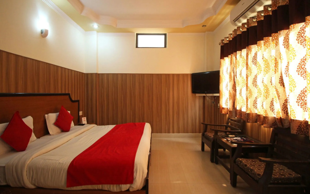 Hotel Leisure Palace