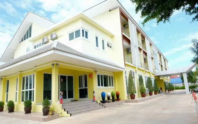 All Seasons Residence