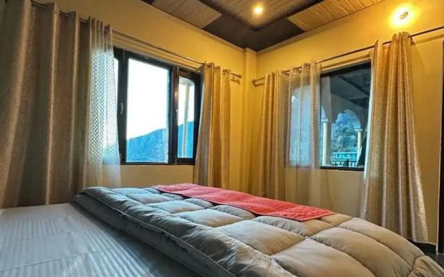 Chopta Delights