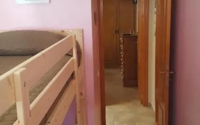 AMAZING DUPLEX 3 bedrooms GOOD WIFI with terrace & BBQ