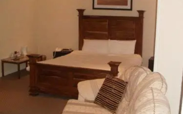 Grove Court Hotel