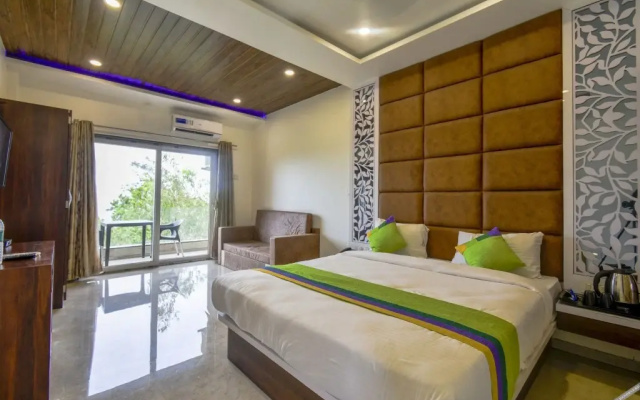 Hotel Sona Palace