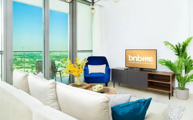 Skyscrapper Connected to DM by Bnbmehomes