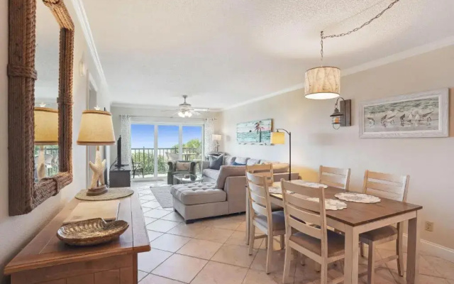 Land's End 10-304 Beach Front - Premier