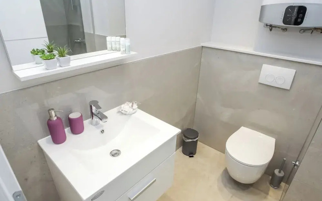Tomana B Apartments