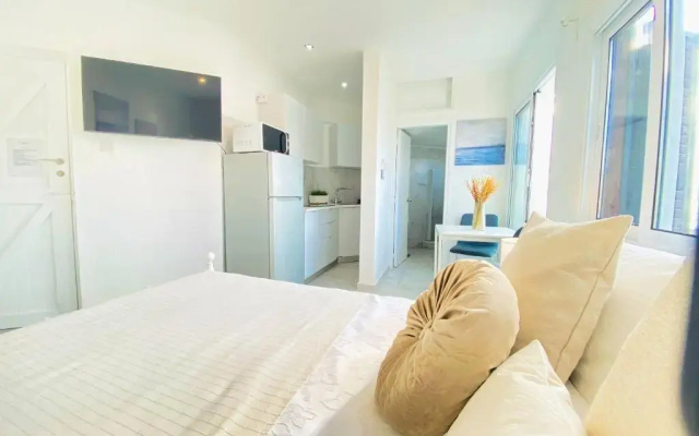 Phaedrus Living : Luxury Flat Lighthouse 75