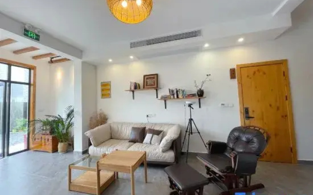 Yueyingju Homestay