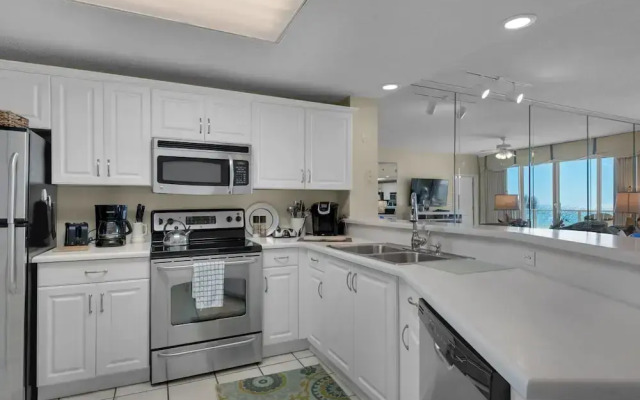 Sterling Sands 209