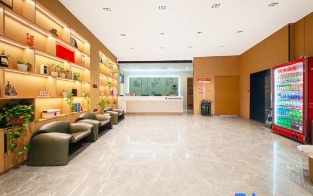 GreenTree Zhixuan Hotel (Bihai Road, Longkou, Yantai)