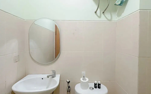 Stunning Comfy Studio Apartment Near Merr At Bale Hinggil