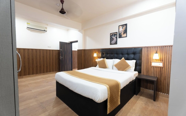 Hotel Mainak