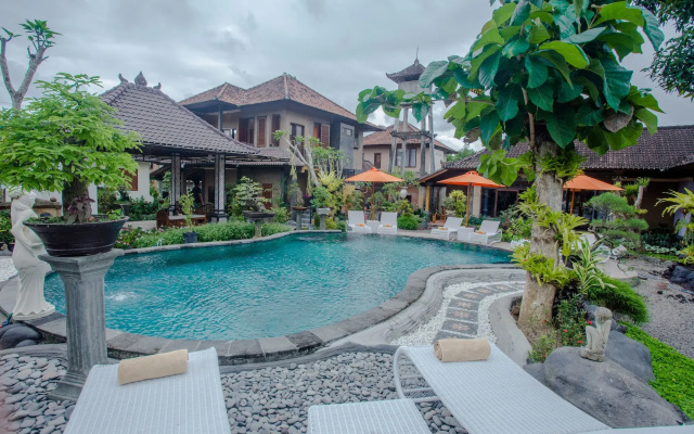 Capung Cottage