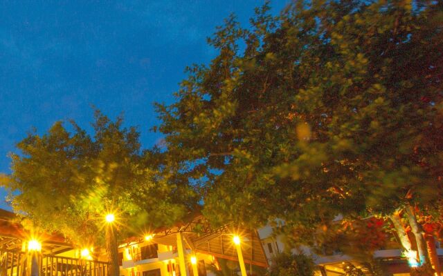 Отель Koh Tao Regal Resort вид на фасад