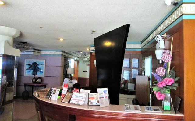 Discovery Hotel and Restaurant